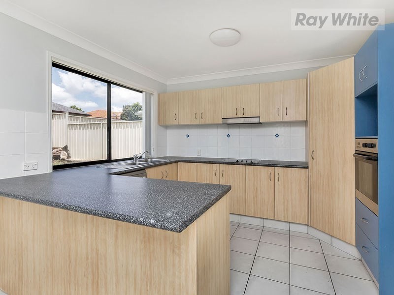 8 Amie Place, Raceview QLD 4305