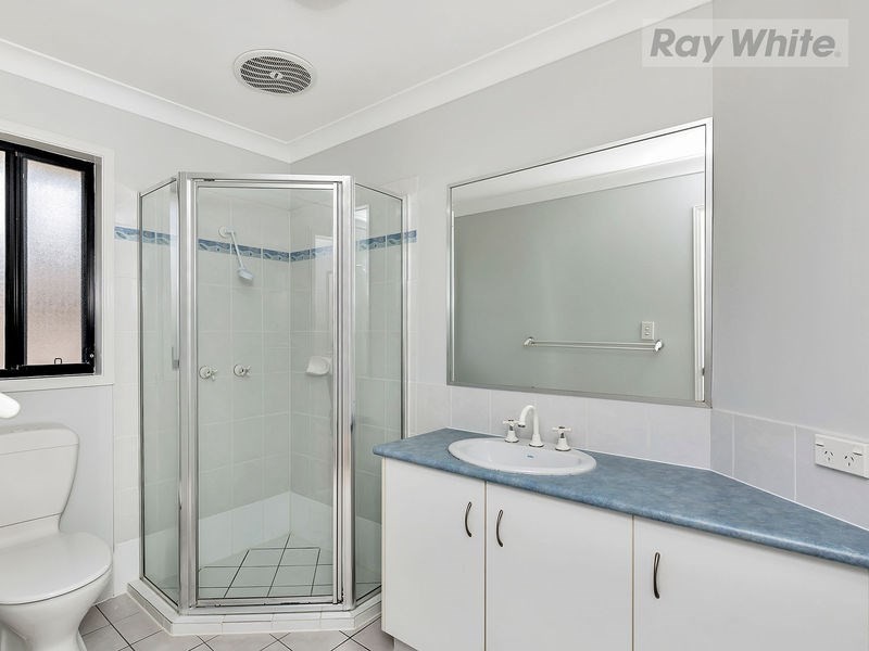 8 Amie Place, Raceview QLD 4305