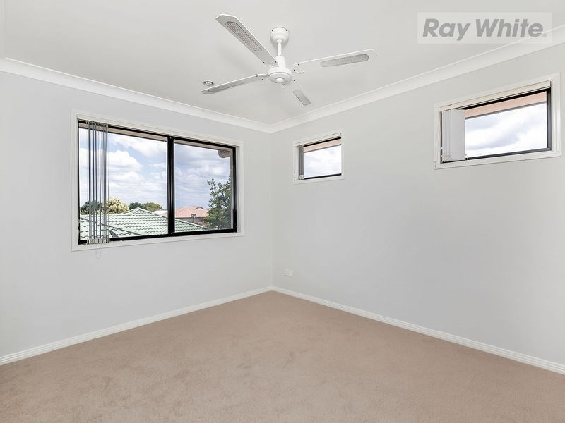 8 Amie Place, Raceview QLD 4305