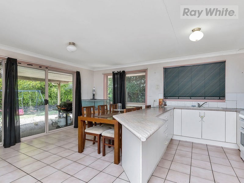 98 Highbury Drive, Redbank Plains QLD 4301