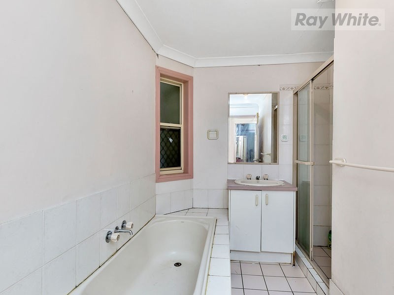 98 Highbury Drive, Redbank Plains QLD 4301