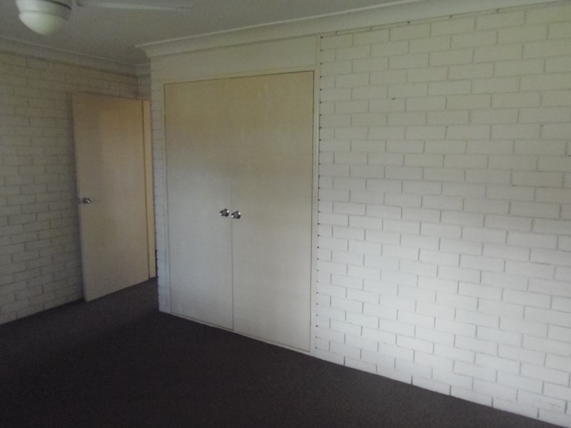 2/280 Redbank Plains Road, Bellbird Park QLD 4300