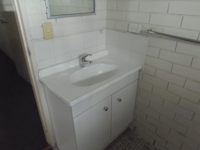 2/280 Redbank Plains Road, Bellbird Park QLD 4300