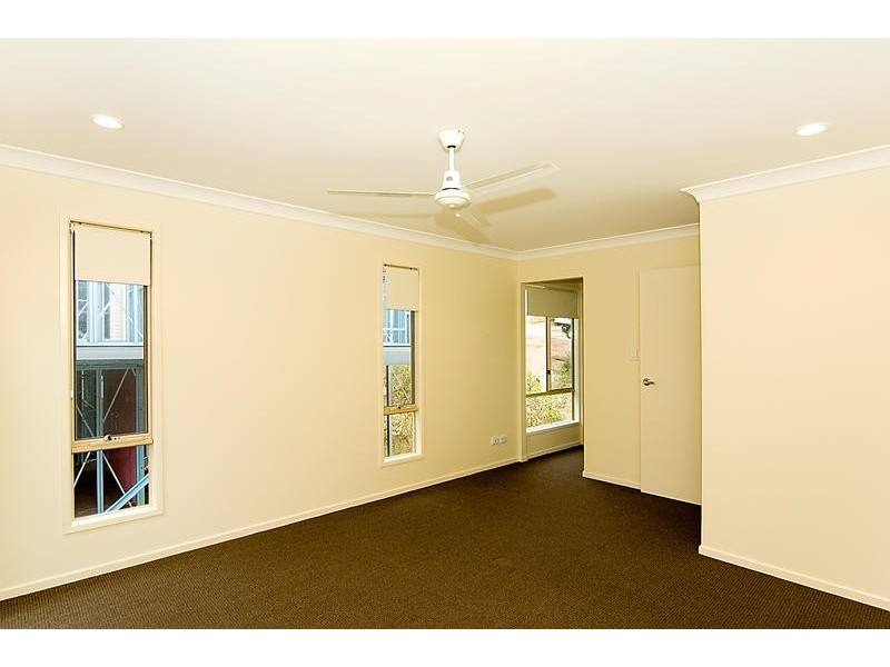 9 Heathwood Place, Collingwood Park QLD 4301