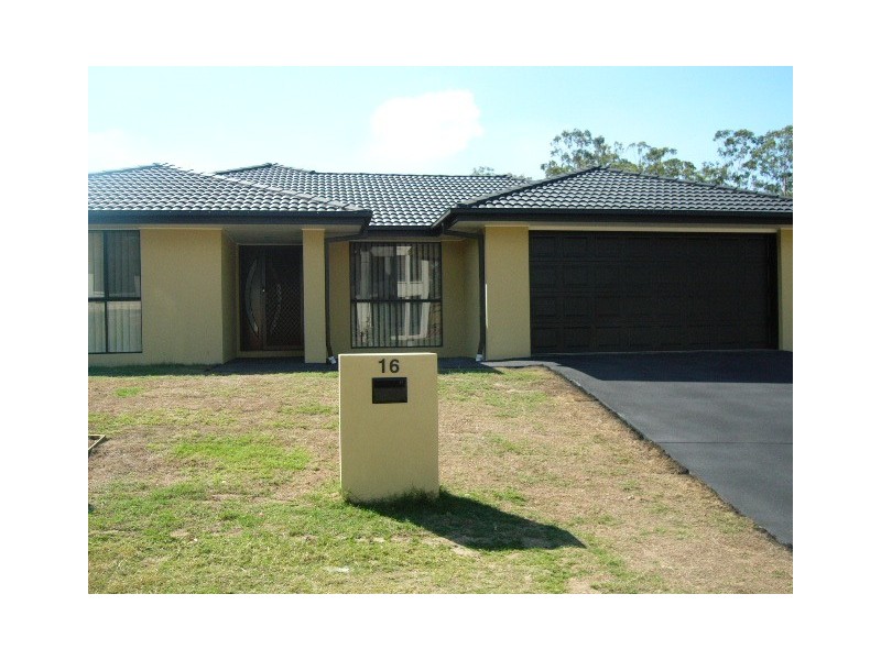 16 Den Otter Drive, Bellbird Park QLD 4300