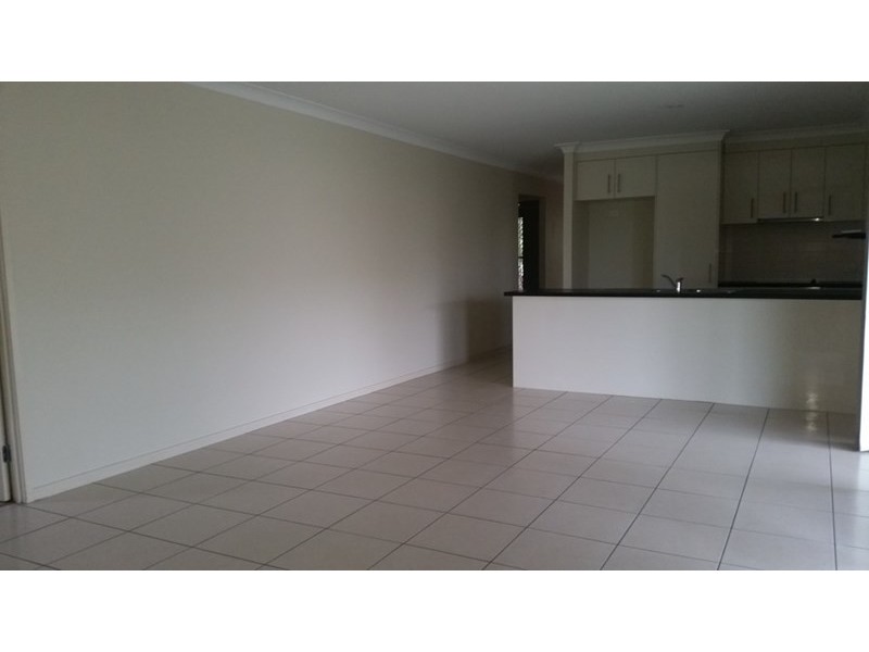 21 Cobbin Circuit, Redbank Plains QLD 4301