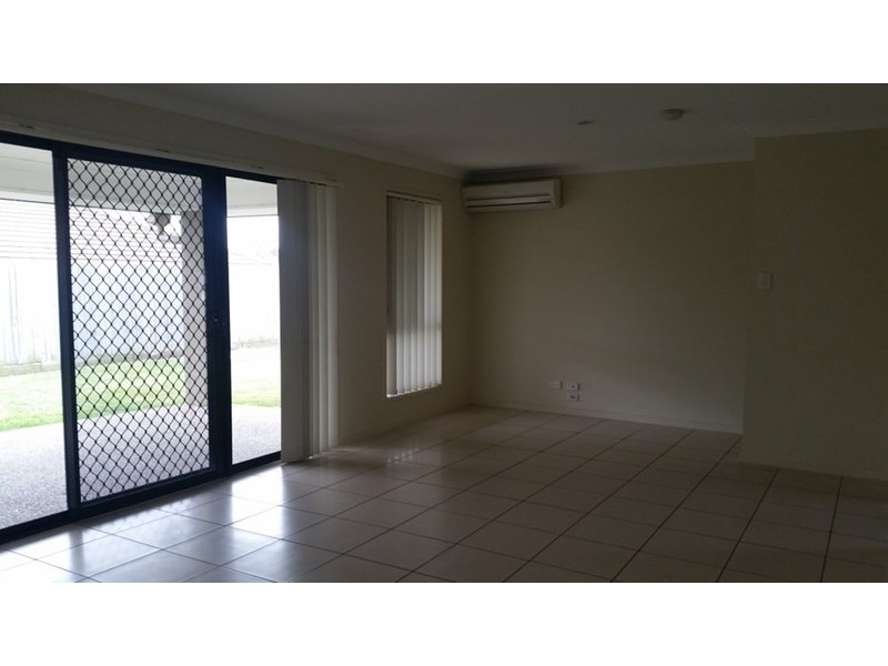 21 Cobbin Circuit, Redbank Plains QLD 4301