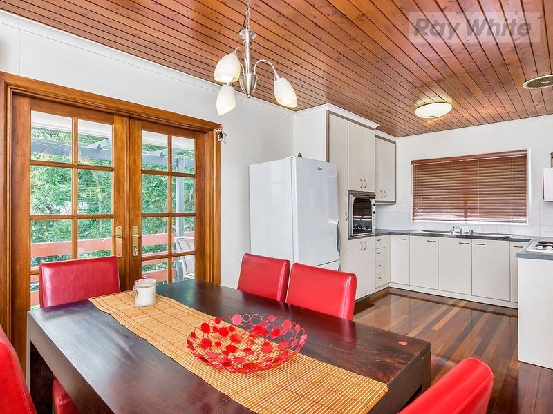 36 Braeridge Drive, Bundamba QLD 4304