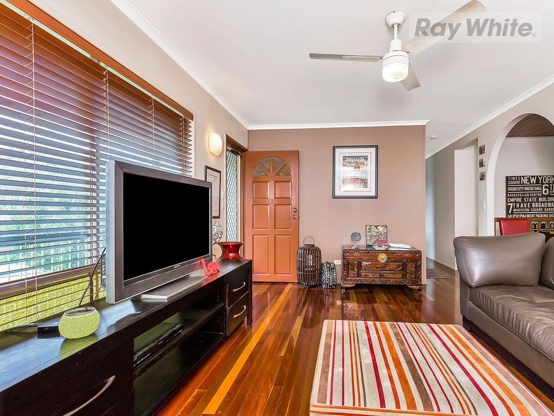 36 Braeridge Drive, Bundamba QLD 4304