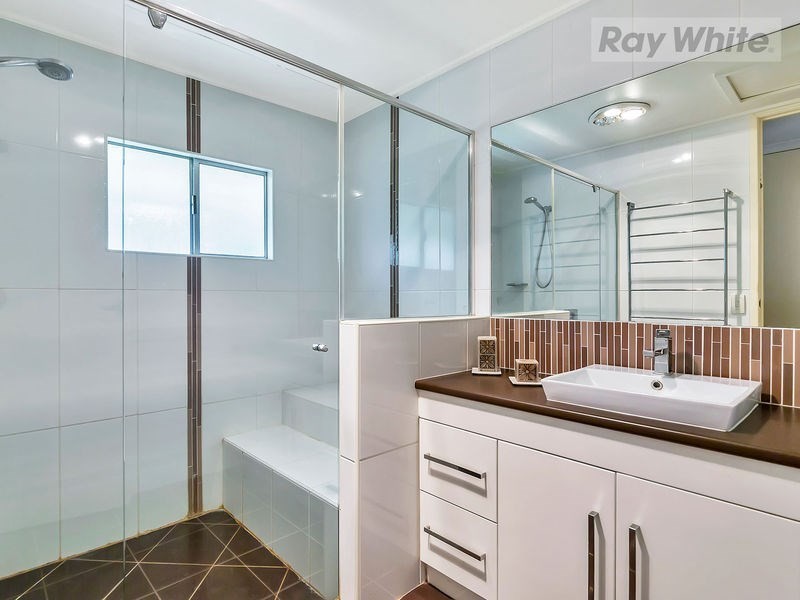 36 Braeridge Drive, Bundamba QLD 4304