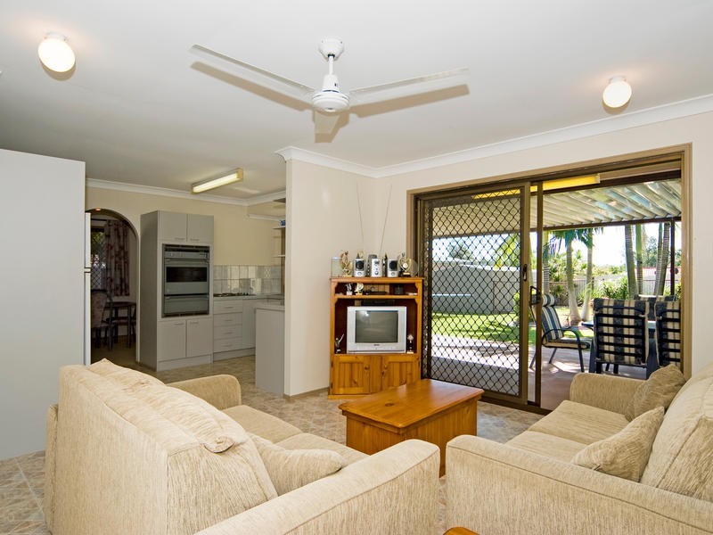 5 Highbury Drive, Redbank Plains QLD 4301