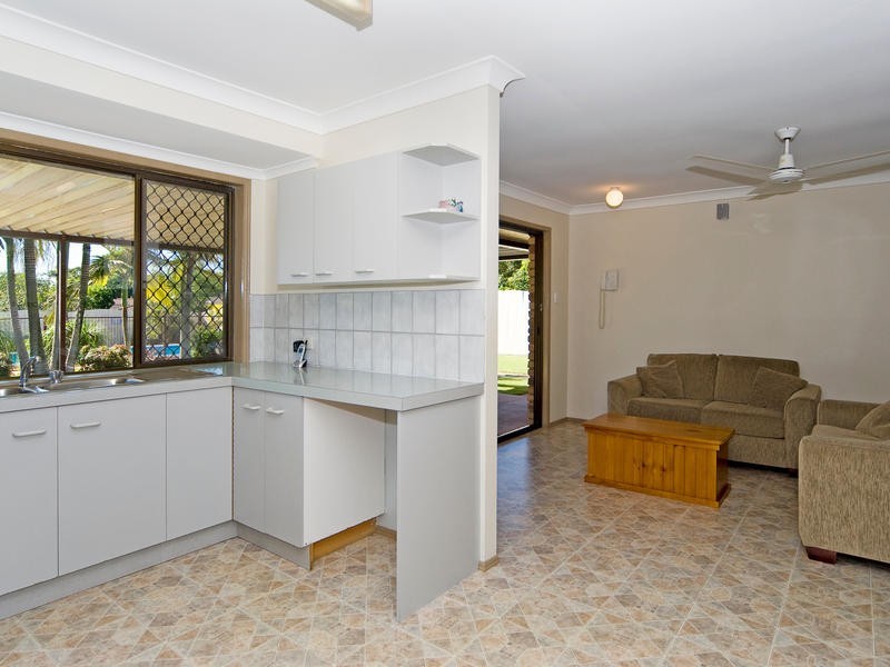 5 Highbury Drive, Redbank Plains QLD 4301