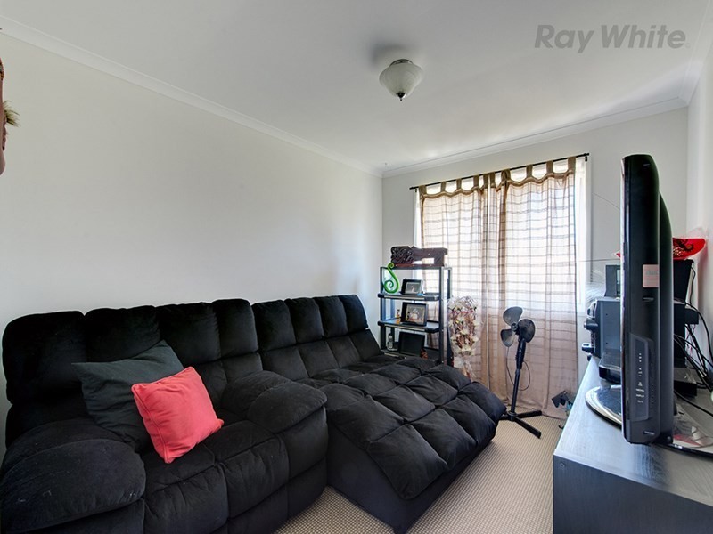42 Somerfield Street, Redbank Plains QLD 4301