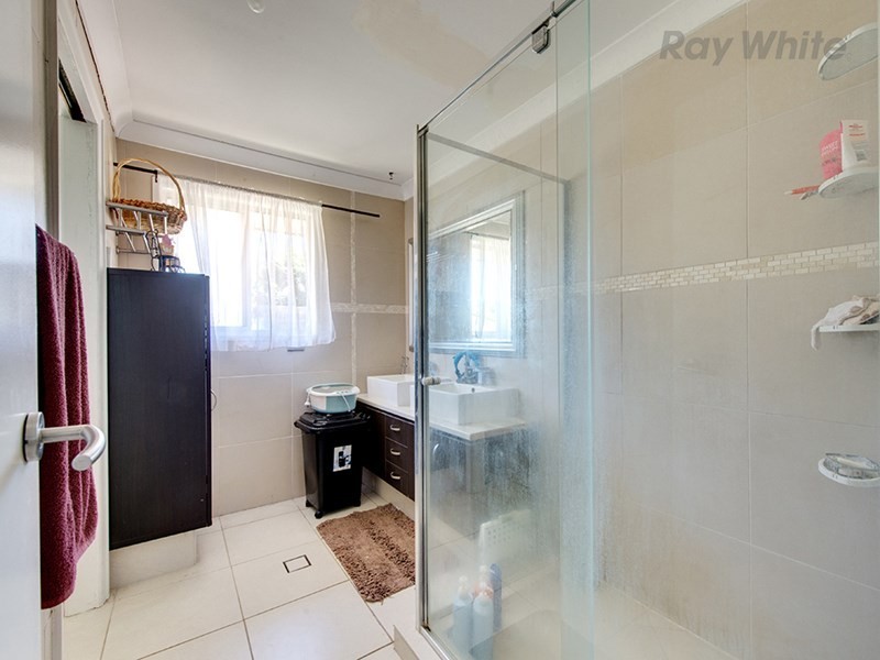 42 Somerfield Street, Redbank Plains QLD 4301