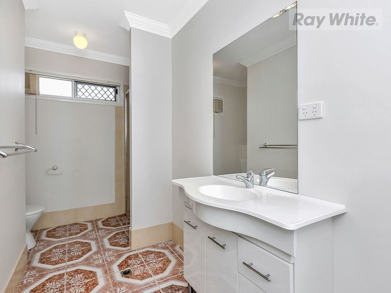 9 Delbridge Street, Redbank Plains QLD 4301