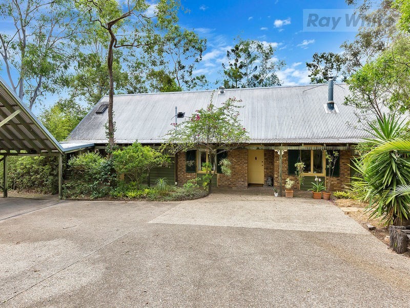 7 Woodlands Avenue, Camira QLD 4300