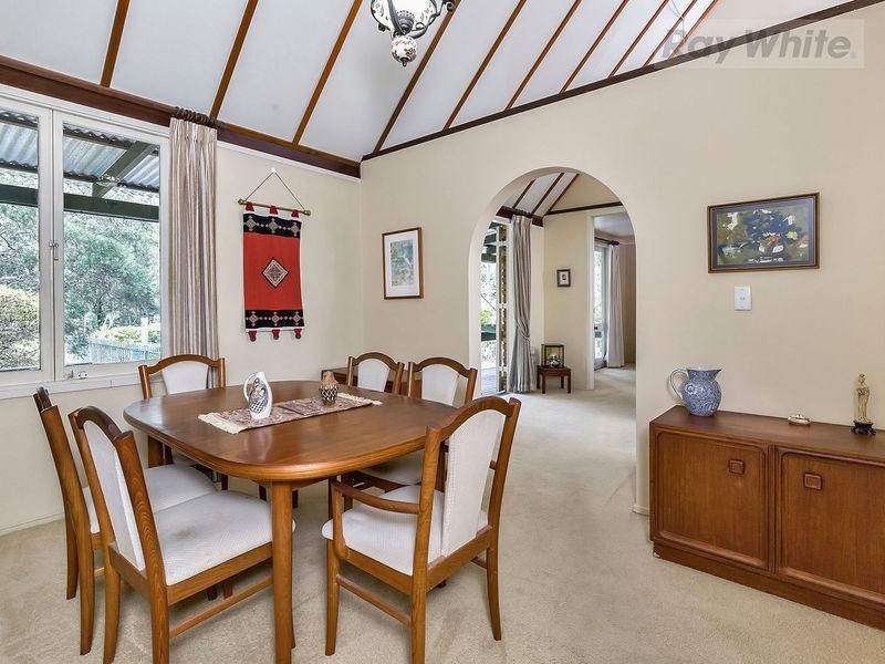 7 Woodlands Avenue, Camira QLD 4300