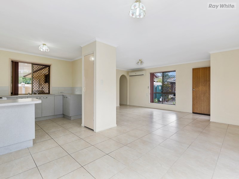 252 Henty Drive, Redbank Plains QLD 4301