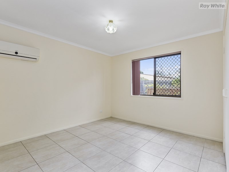 252 Henty Drive, Redbank Plains QLD 4301