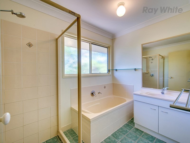 121 Eugene Street, Bellbird Park QLD 4300