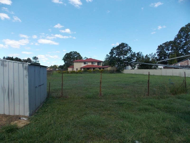 15 Layard Street, Goodna QLD 4300