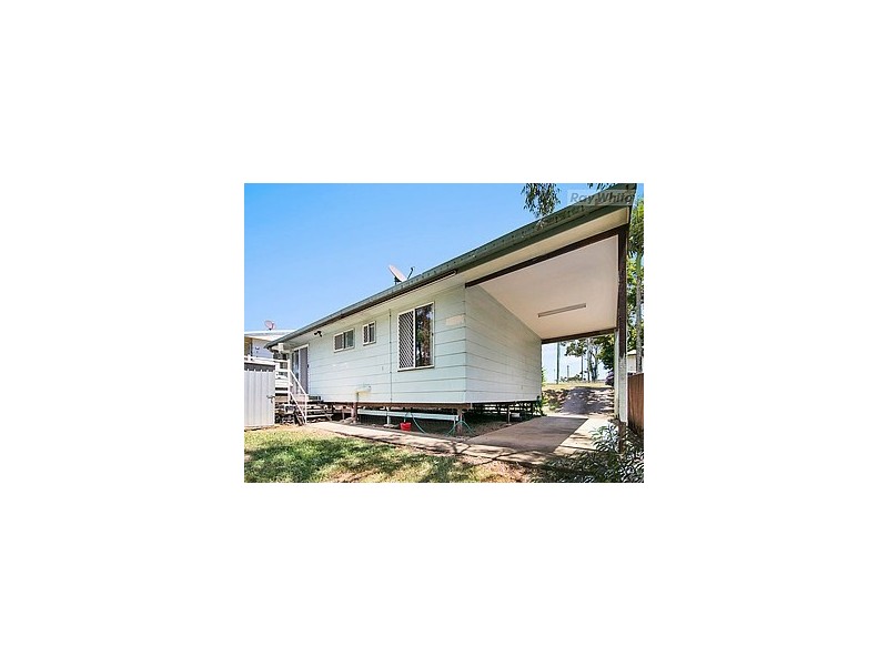 33 Joseph Street, Dinmore QLD 4303