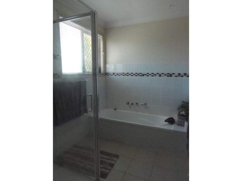 38 Duncan Street, Collingwood Park QLD 4301