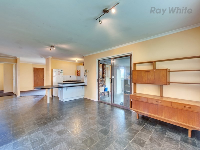 111 Cameron, Redbank Plains QLD 4301