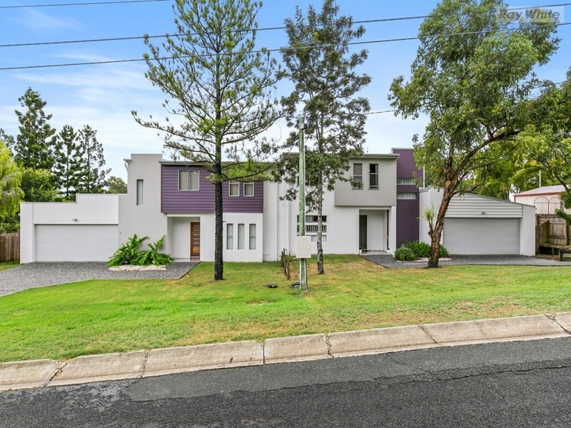 4 Willow Rd West, Redbank Plains QLD 4301