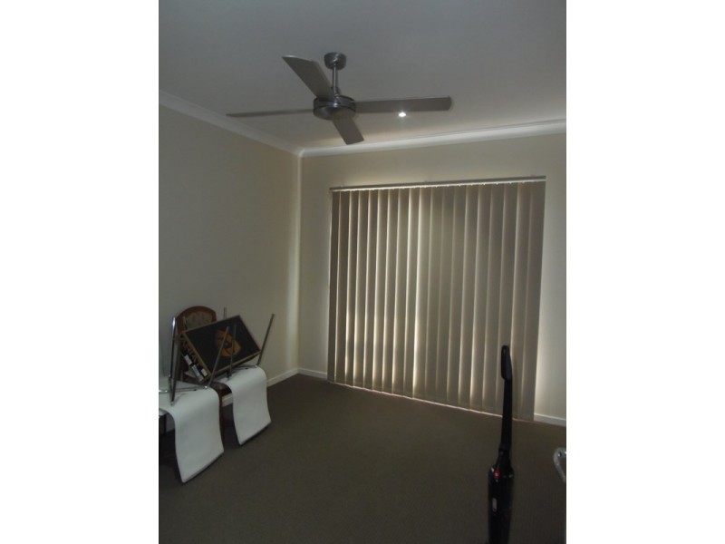 25 Moontide Way, Springfield Lakes QLD 4300