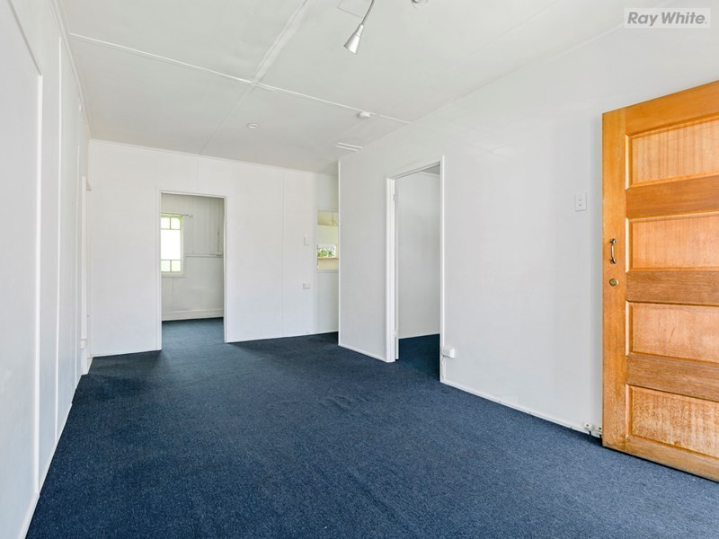 10 North Street, North Ipswich QLD 4305