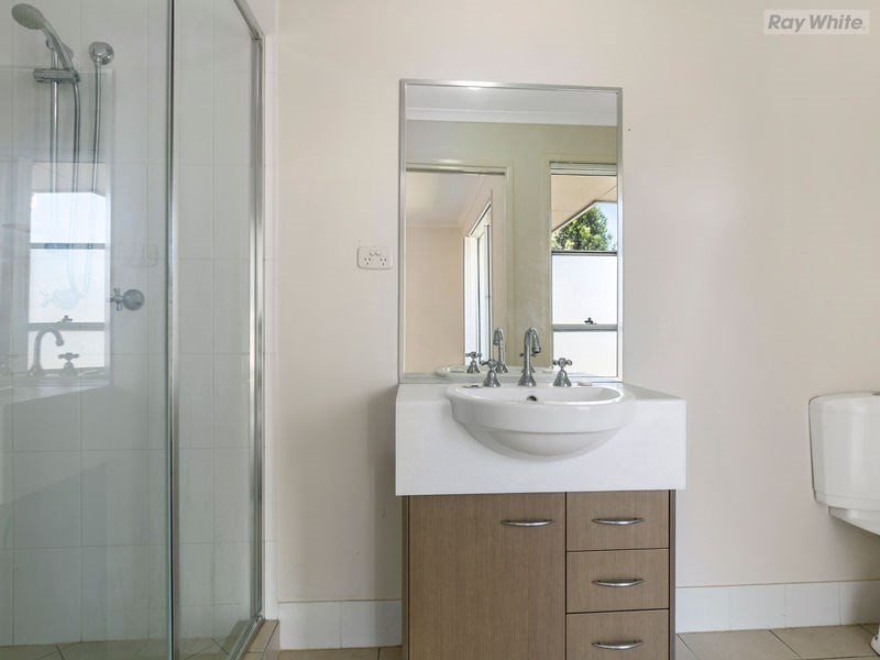 27 McNamara Place, Redbank Plains QLD 4301