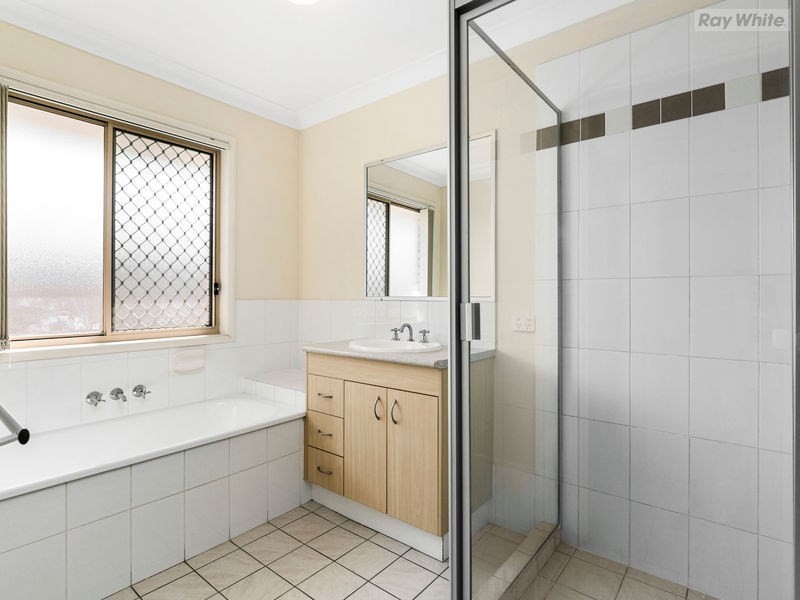 33 Elkhorn, Bellbird Park QLD 4300