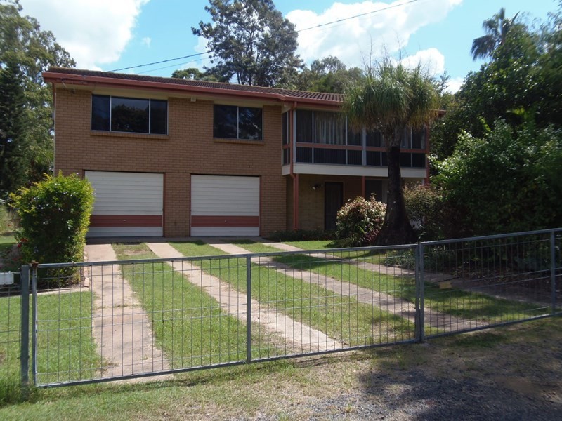 37 Caroline Street, Riverview QLD 4303