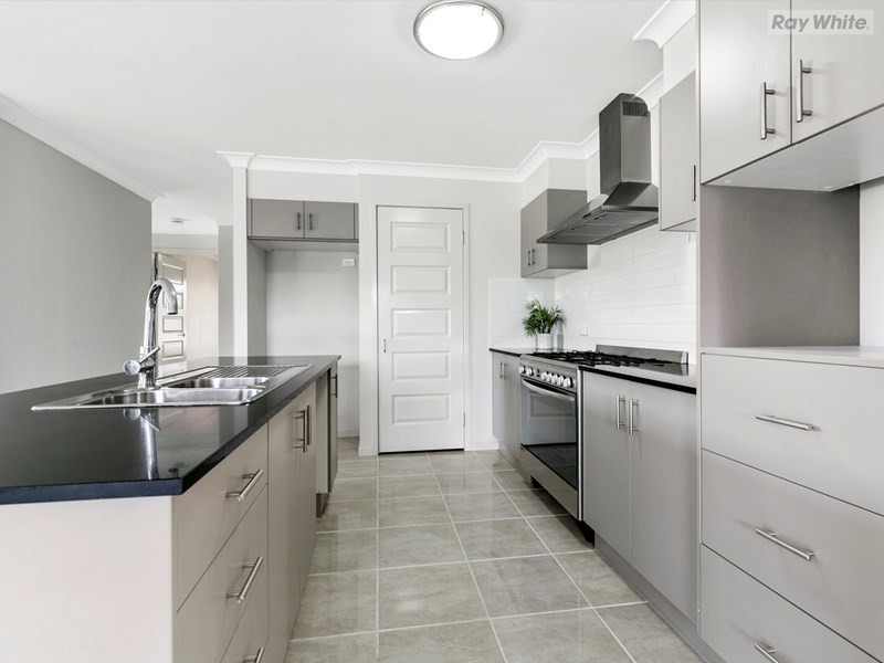 14-16 Springboard Crescent, New Beith QLD 4124