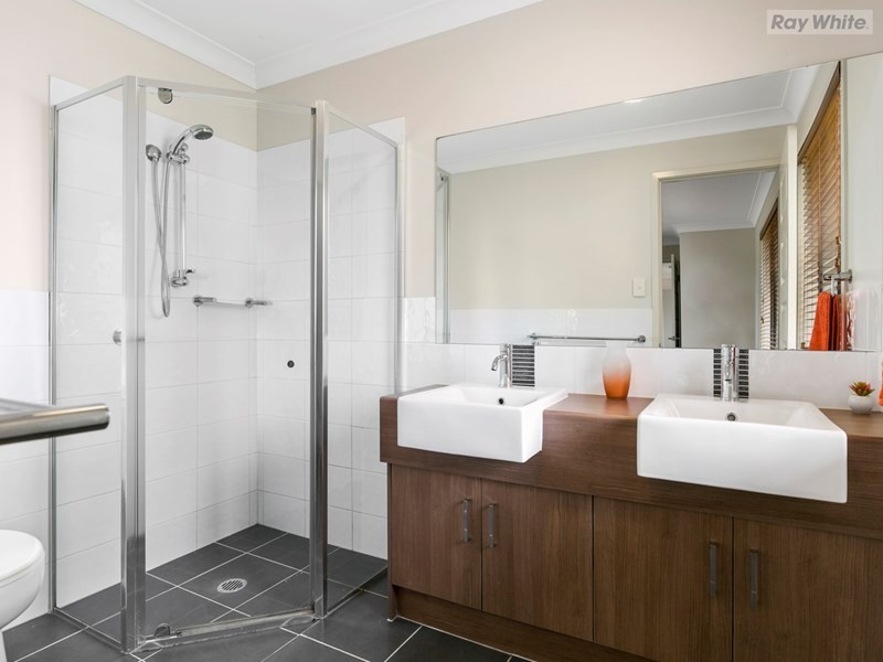 14-16 Springboard Crescent, New Beith QLD 4124