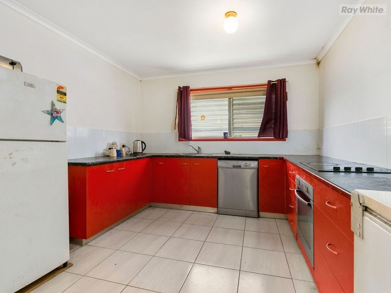 27 Aldinga Street, Redbank Plains QLD 4301