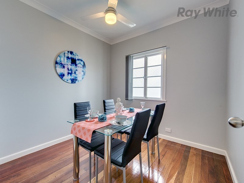 11 Lusitania Street, Newtown QLD 4305