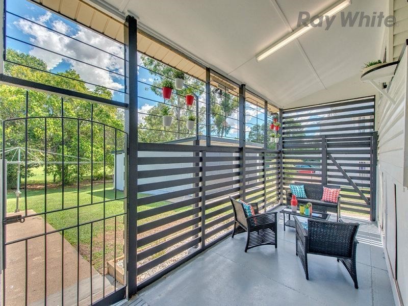 11 Lusitania Street, Newtown QLD 4305