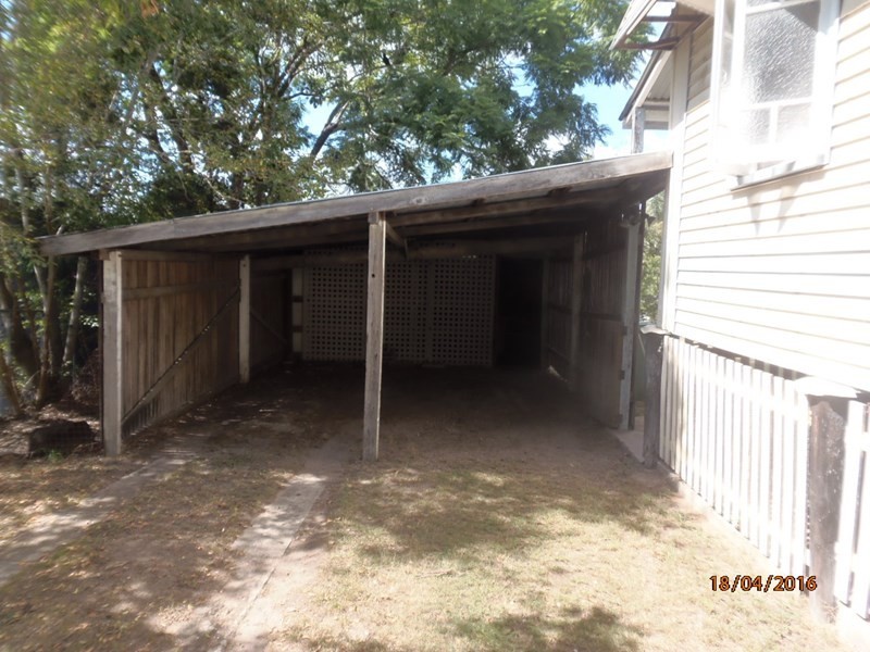 18 Caroline Street, Riverview QLD 4303