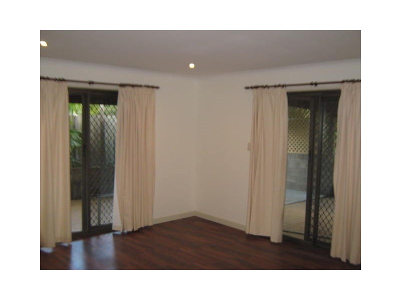 34 Russell Drive, Redbank Plains QLD 4301