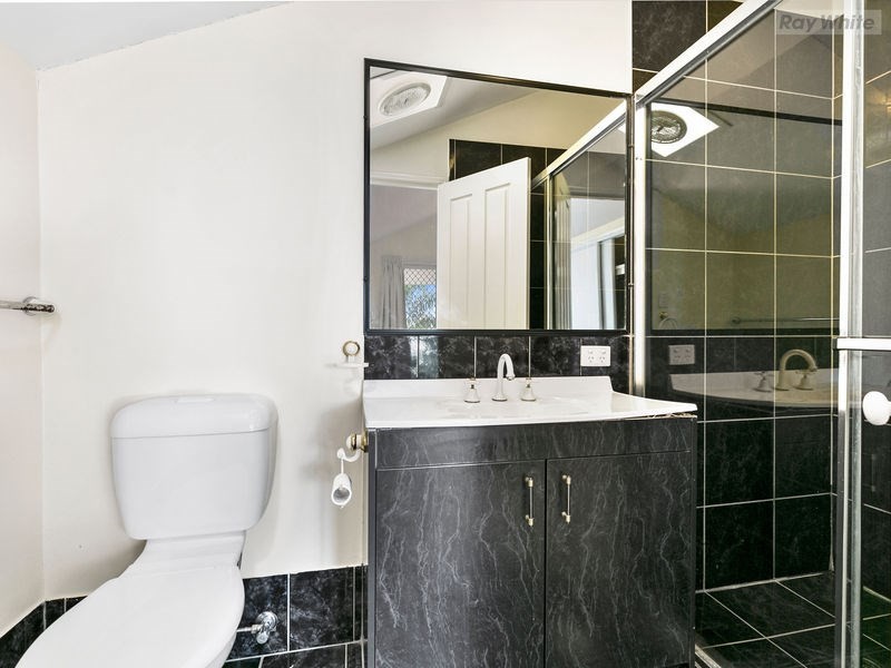 33 Argyle Street, Redbank Plains QLD 4301