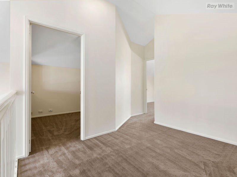 33 Argyle Street, Redbank Plains QLD 4301