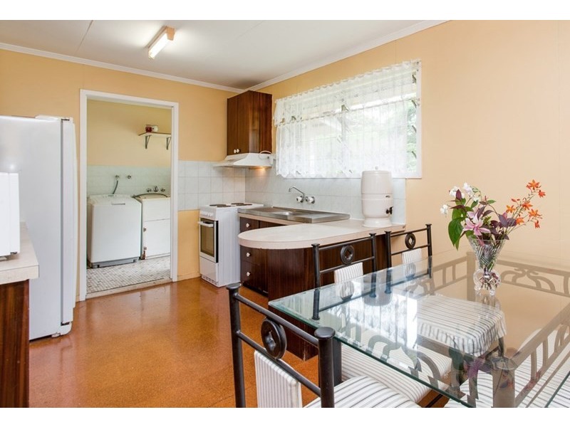 80 Old Ipswich Road, Riverview QLD 4303