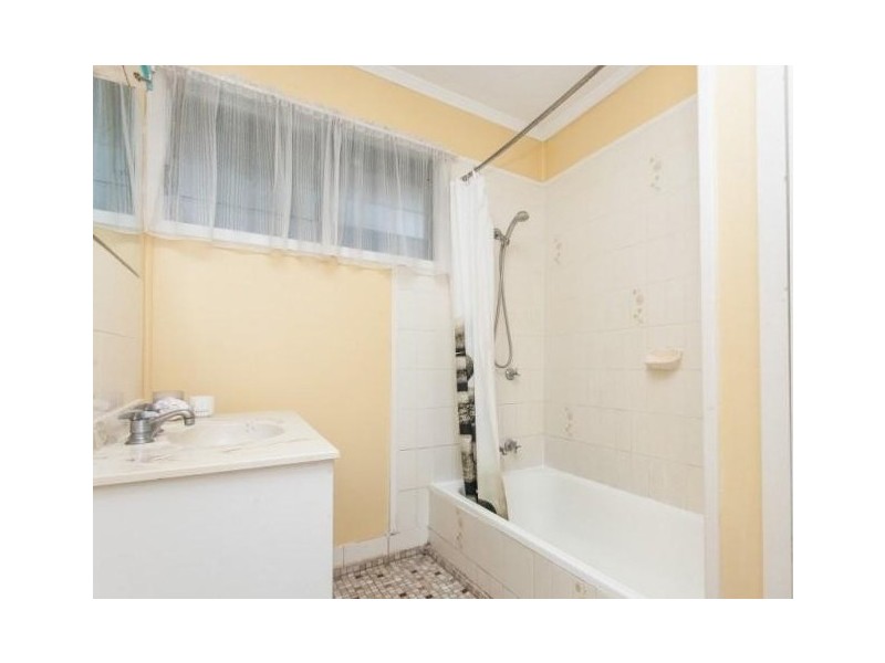 80 Old Ipswich Road, Riverview QLD 4303