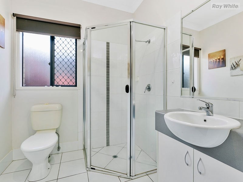 14 Nicholls Drive, Redbank Plains QLD 4301