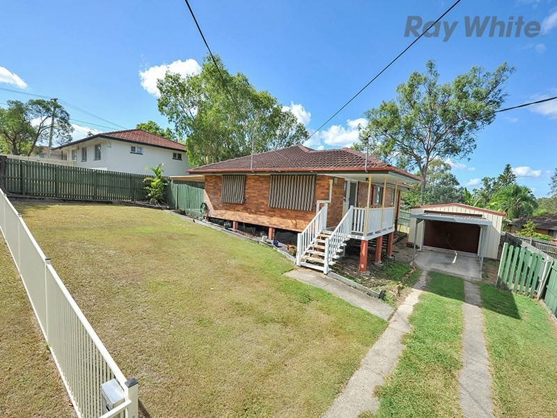 30 Neilson Crescent, Riverview QLD 4303