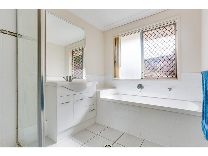 24 O’Brien Court, Collingwood Park QLD 4301