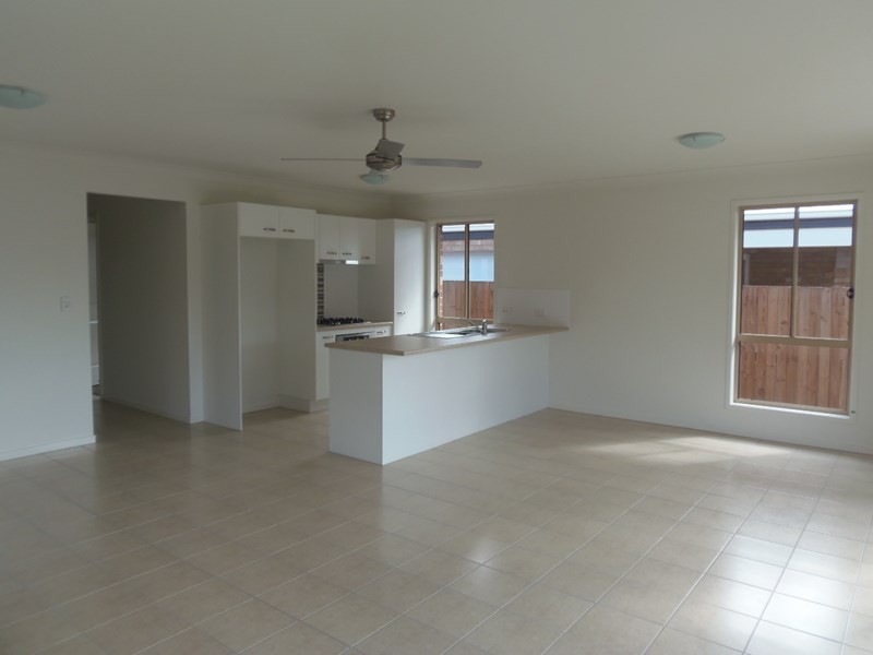14 Mawson Street, Redbank Plains QLD 4301