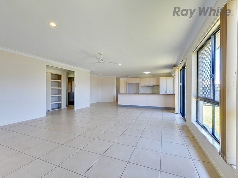 9 Bellbird Drive, Bellbird Park QLD 4300